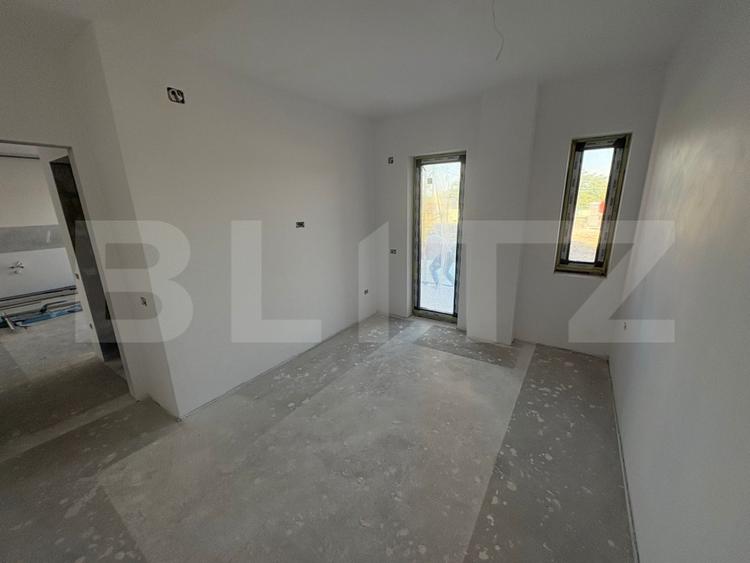 Apartament cu doua camere | nemobilat sau mobilat | parcare inclus.