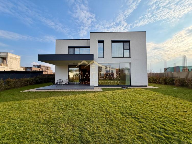 Vila Exclusivista in Mijlocul Naturii *959mp teren*/ 420mpc / Balotesti