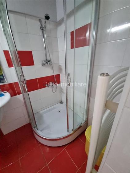 Apartament cu 2 camere, Central, Camera de Comert - 12