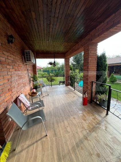 Casa cu 4 camere, 150 mp, teren 1000 mp, zona Bercu Rosu