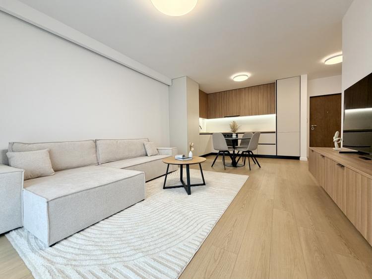 Apartament NOU, 2 camere, 45 mp, balcon 10 mp,Eroilor Residence, garaj