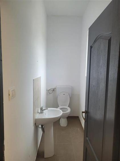 Hala de productie 370 mp renovata de inchiriat – Valea Seaca, la 10 minute de or