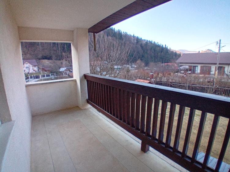 Vila 365 mp si teren aferent 5000 mp Batca Doamnei