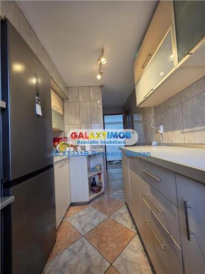 Inchiriere apartament cu 3 camere situat apropae de metrou Favorit