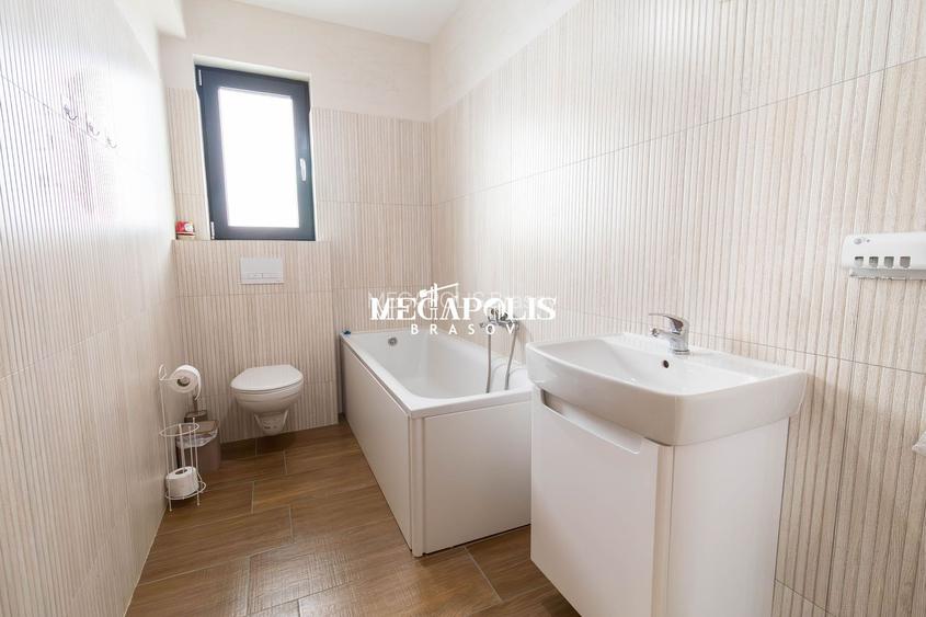 Casă tip duplex de vânzare | 5 camere | 135 mp utili | teren 430 mp - 24