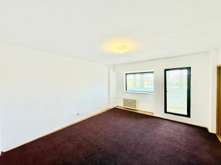 Piata Victoriei, vizavi de Guvern, Apartament 3 camere/ Locuinta sau Birou