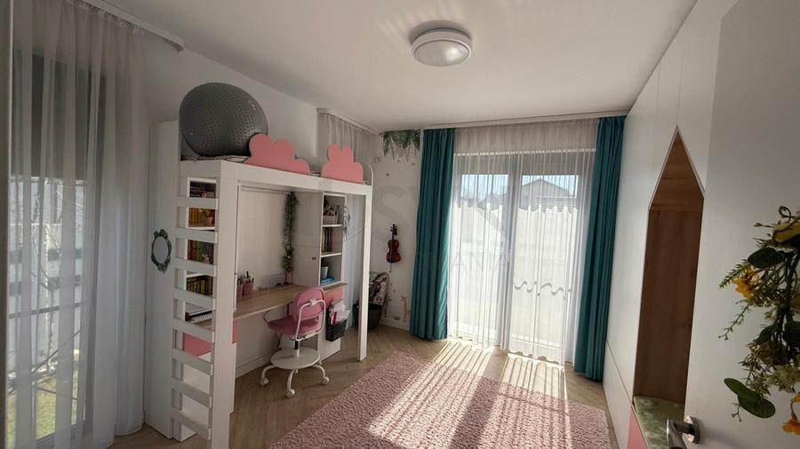 REV2005780 Vila 4 camere Premium Tunari-Pipera