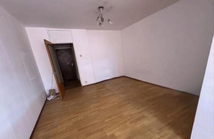 Garsoniera de vanzare-zona Ghencea-Drumul Taberei