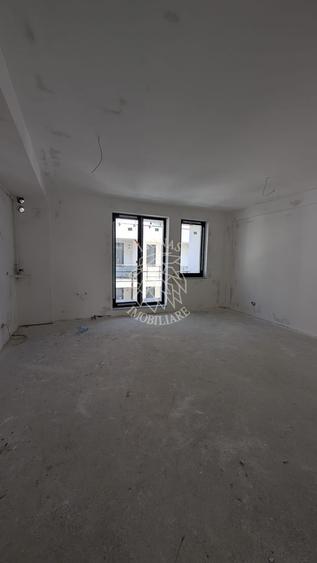 COMISION 0%! Apartament finisat 2 camere-balcon-etaj 1-Zona Zavoaie