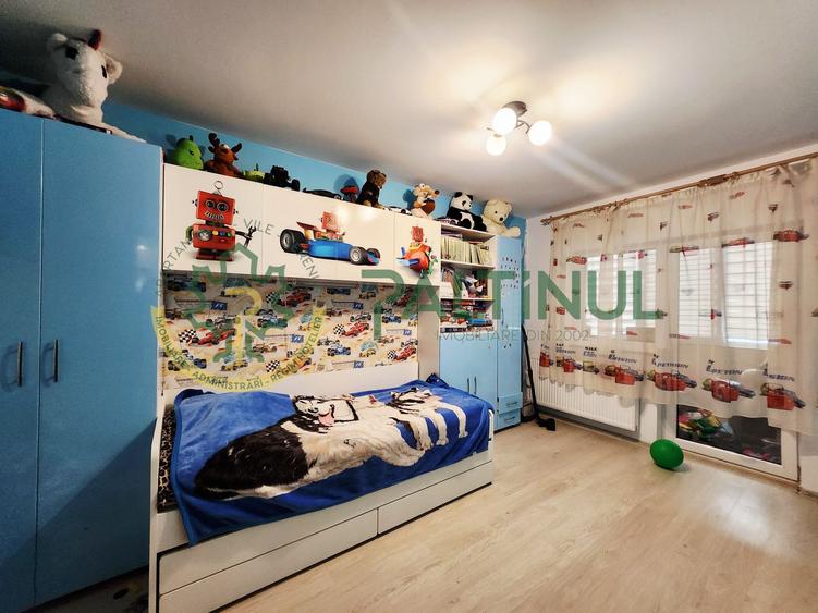 Apartament 3 camere, 2 băi, 2 balcoane – Calea Cisnădiei- Str. Dorului, parcare