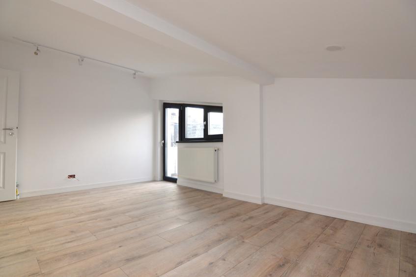 VANZARE APARTAMENT 3 CAMERE CALEA CALARSILOR – TEPES-VODA