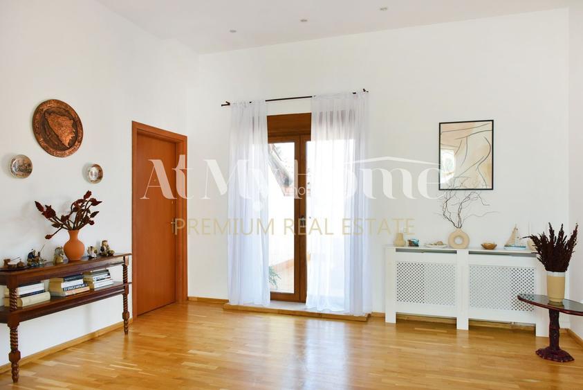 VIla spatioasa cu 6 camere, piscina proprie, 750mp de gradina - 20