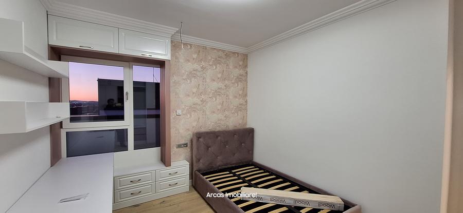 Penthouse superb de vanzare Parc Sub Arini