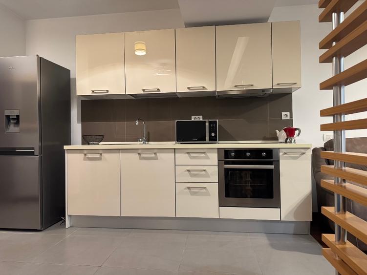 Inchiriere studio Incity