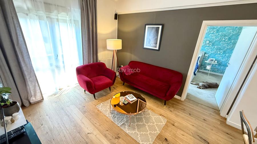Toamnei, 3 camere mobilat-utilat, renovat, gata de mutat - 17