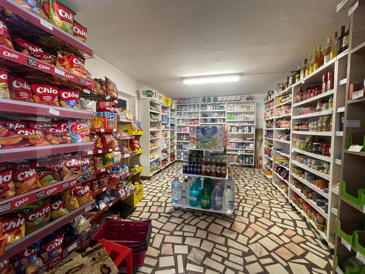 Spatiu Comercial de vanzare, 7 incaperi, 79mp, zona Cetate