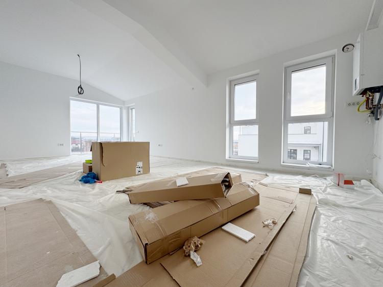 Penthouse 3 camere decomandat, 70mp utili, 30mp terasa, Giroc-Braytim