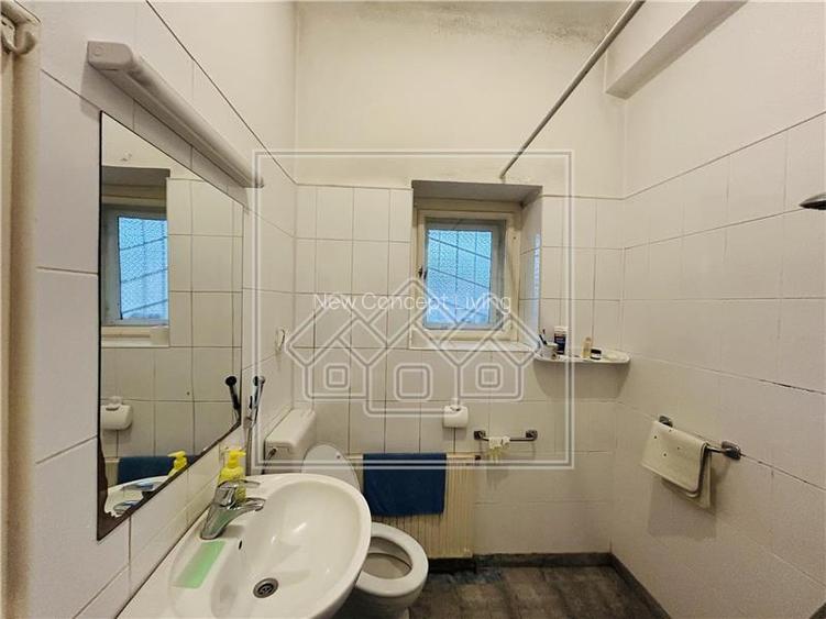 Casa individuala, teren de 900 mp utili, Zona Calea Poplacii - 15