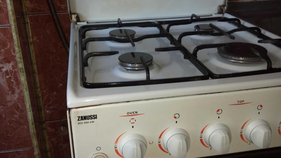 Apartament 3 camere de inchiriat in Ploiesti , langa UCECOM