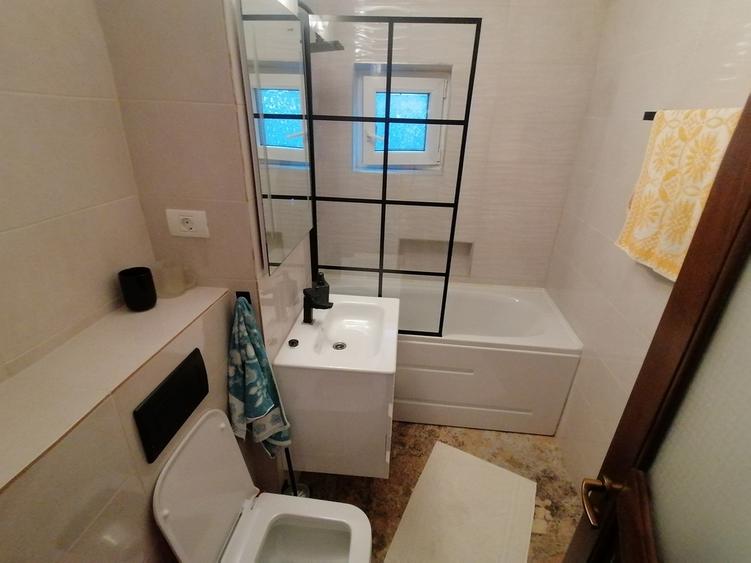 Apartament 2 camere et 1 (ACTIVITATE DE BIROU) zona Biblioteca Judeteana