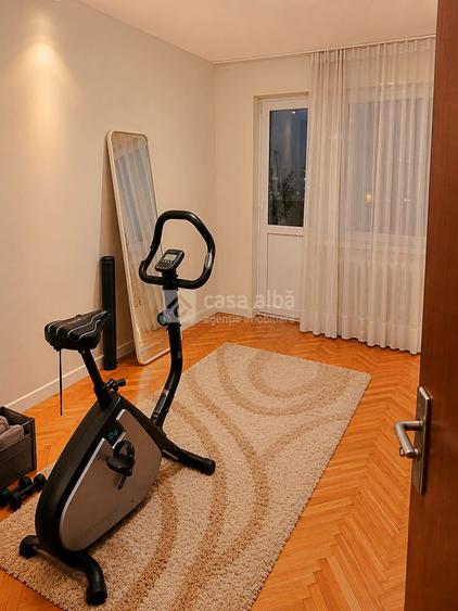 Semicentral - Gara, 3 camere mobilat & utilat, 2 bai, 2 balcoane, PARCARE