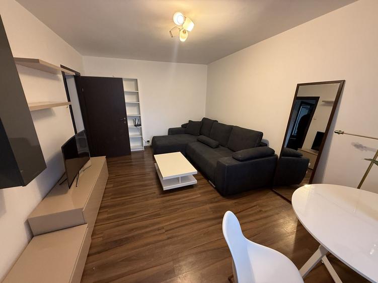 AP. 3 CAMERE- OBOR, MOBILAT/UTILAT MODERN, BOILER, CURAT