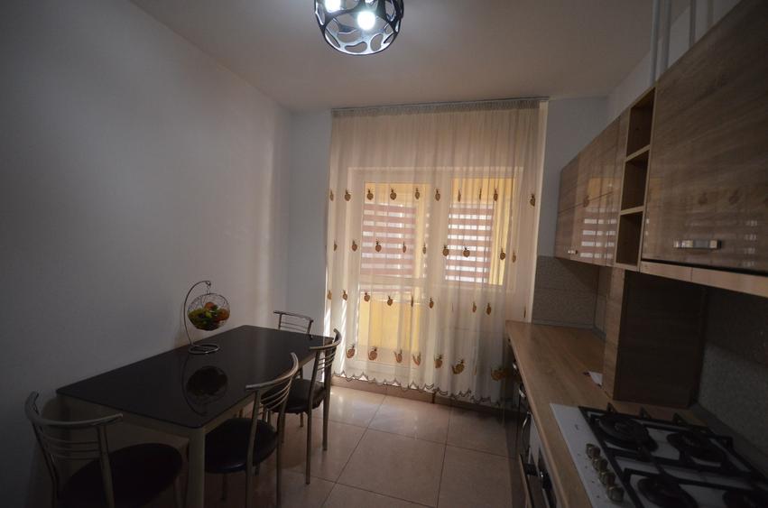Apartament 3 camere - Pantelimon - Metrou - Renovat