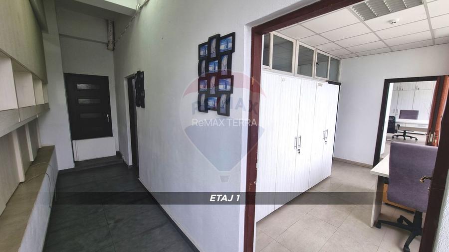 Clădire mixtă de vânzare, 1.055 MC, teren 350 mp str. Fabricii BM - 37