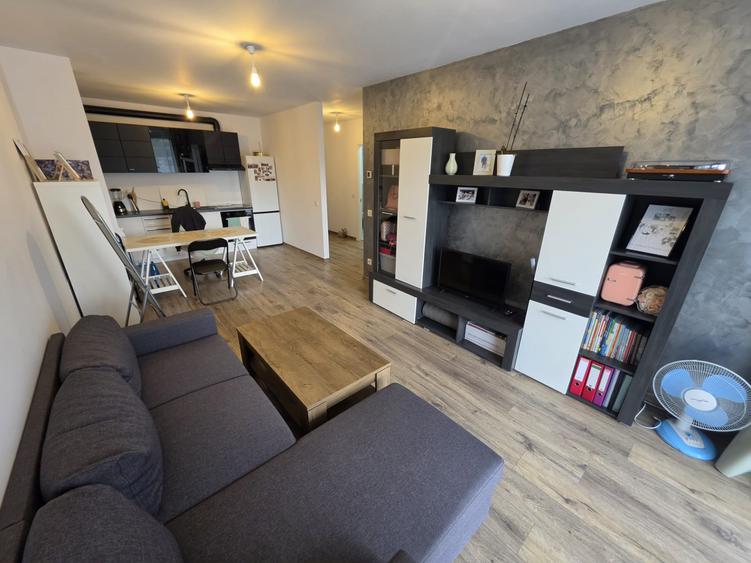 Apartament 2 camere, bloc nou, parcare subterană inclusă, 380 Euro