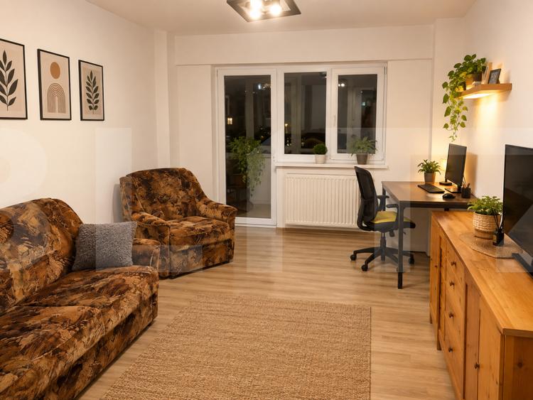 Apartament 3 camere decomandat, centrală și AC, aproape de Piața Fratii Buzesti