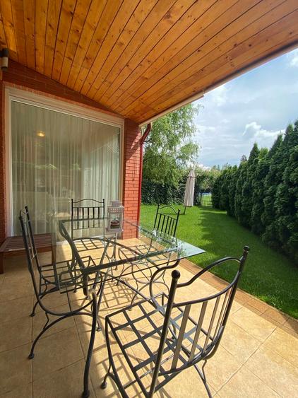 Vila 6 camere, complex rezidential cu piscina, Erou Iancu Nicolae