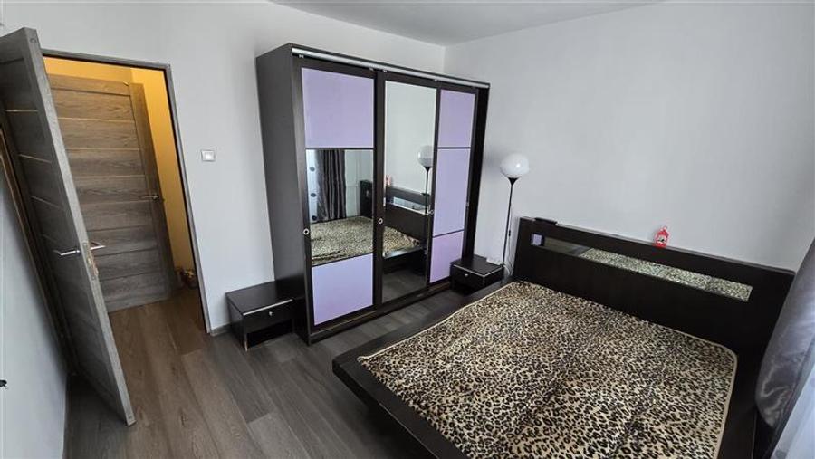 Berceni-Oltenitei-Piata Sudului apartament 4 camere, mobilat si utilat.