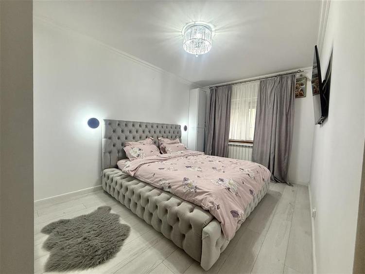 Apartament 2 Camere, Decomandat, Parcare, Astra Brasov