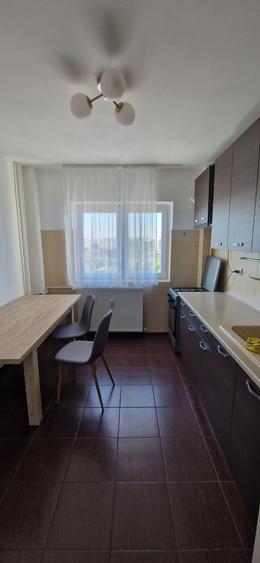 Apartament 3 camere decomandat,Piata Muncii