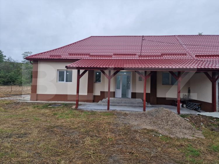 Casa tip duplex în Caianu, renovata integral în 2025