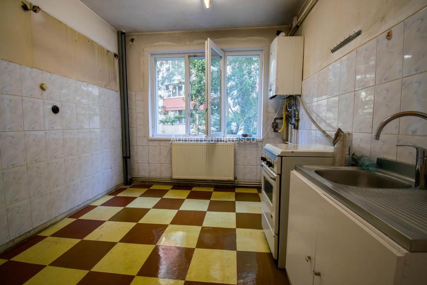 Apartament 3 camere,decomandat,76 mp,et 3,centrala,Aleea Hobița-Sos. Pantelimon - 10