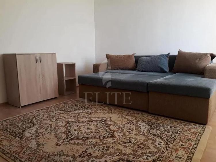 Apartament o camera în zona OASULUI