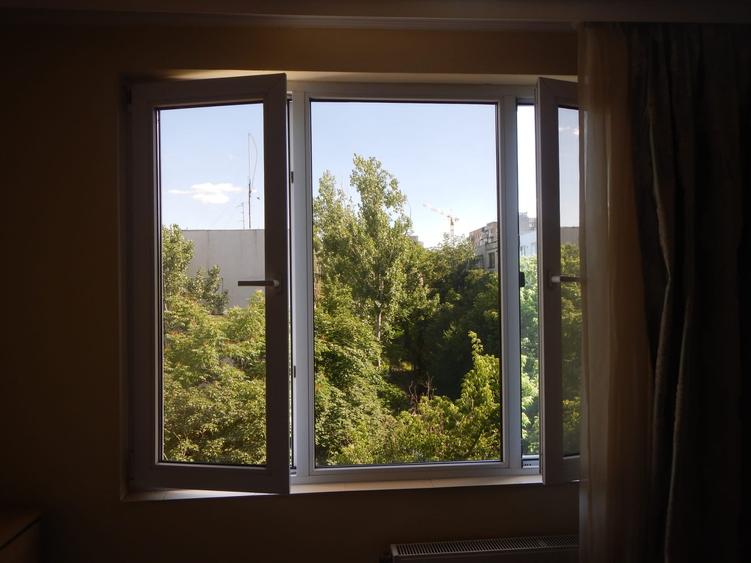 Închiriez apartament 2 camere modern, Politehnica – Disponibil Imediat