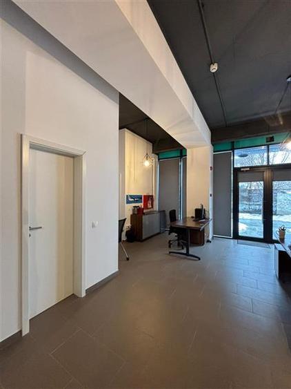 Spatiu Comercial, Qualis, Coresi