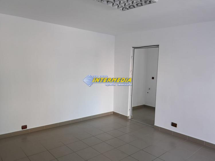 Spatiu comercial finisat de inchiriat in Centru