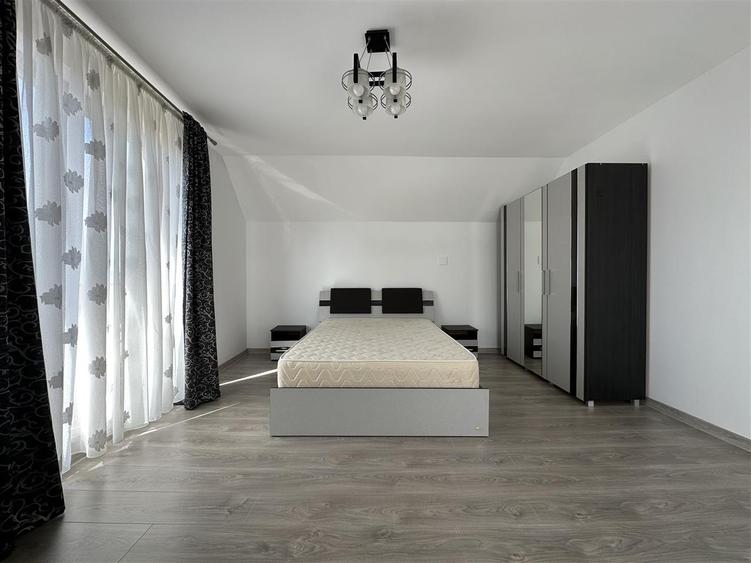 Casă de închiriat I 5 camere I 2 băi I curte I zona UMF USMV