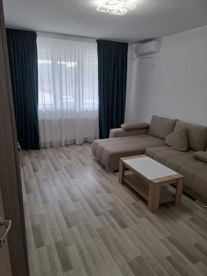 BRASADAS inchiriaza ap 2 cam PARTER zona Metalurgiei.