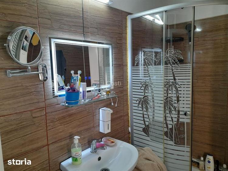 Casă 3 camere, loc. Robanesti