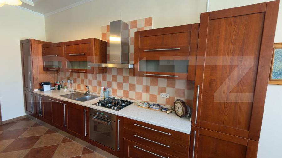 Apartament 3 camere, 162 mp, zona Titulescu