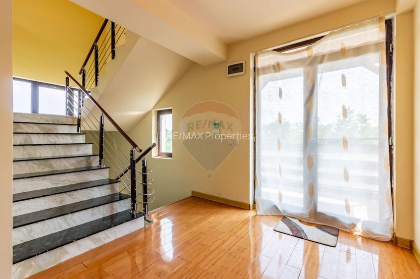 Casă / vilă de vânzare în Balotești | aprox. 350 mp | teren 1.015 mp - 15