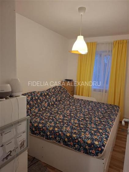 Apartament 3 camere decomandat de vanzare zona Galata -Iasi - 2