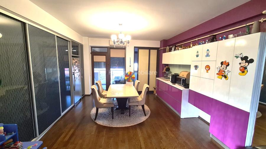 Apartament 2 camere de vanzare– Trocadero, bloc nou, lift - 18