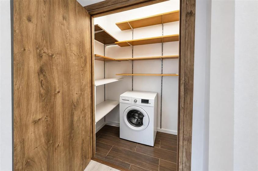 Apartament 2 camere decomandat balcon zona Mihai Viteazu