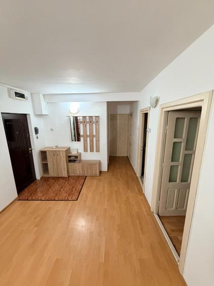 Apartament 3 camere 68mp zona centrala mobilat -finisat 75.000eur neg