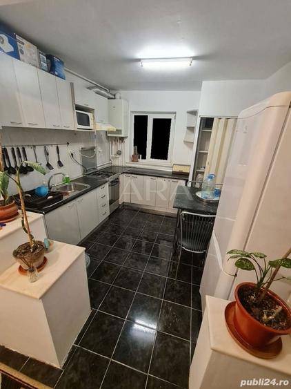 Apartament 3 camere decomandat – zona Calvaria.